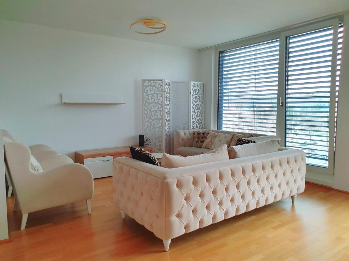 Near Lake Two Bedroom Duplex Apartment Vienna Luaran gambar