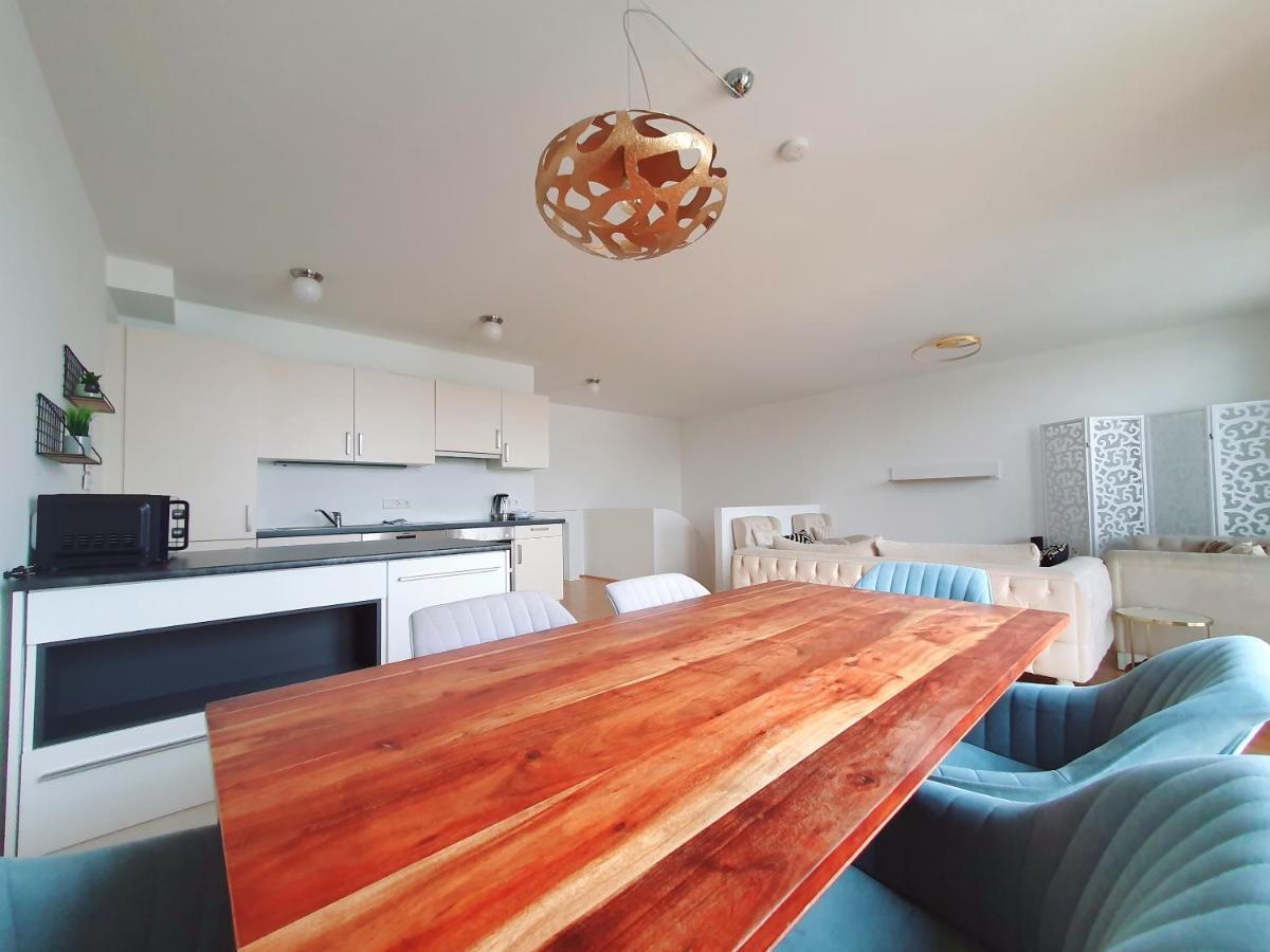 Near Lake Two Bedroom Duplex Apartment Vienna Luaran gambar